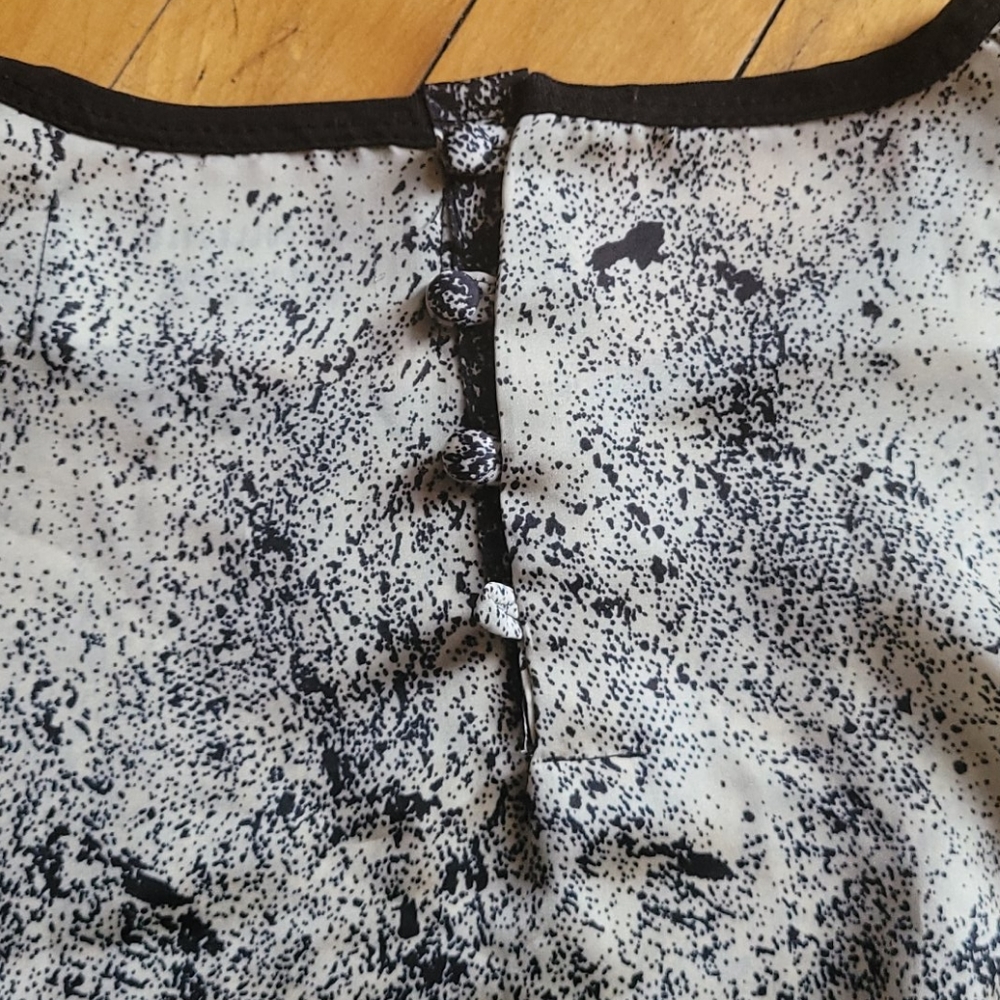 Zara / Block pattern tee - Picture 5 of 6